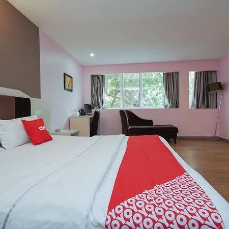 Capital O 89919 Hotel Hari Hari Куала Лумпур Екстериор снимка