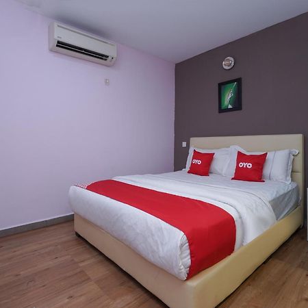 Capital O 89919 Hotel Hari Hari Куала Лумпур Екстериор снимка