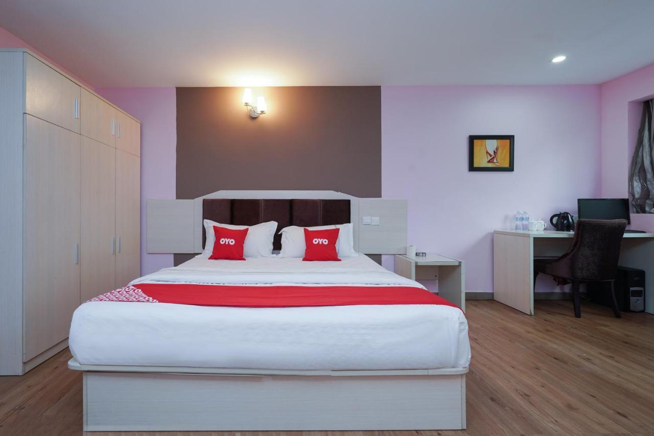 Capital O 89919 Hotel Hari Hari Куала Лумпур Екстериор снимка