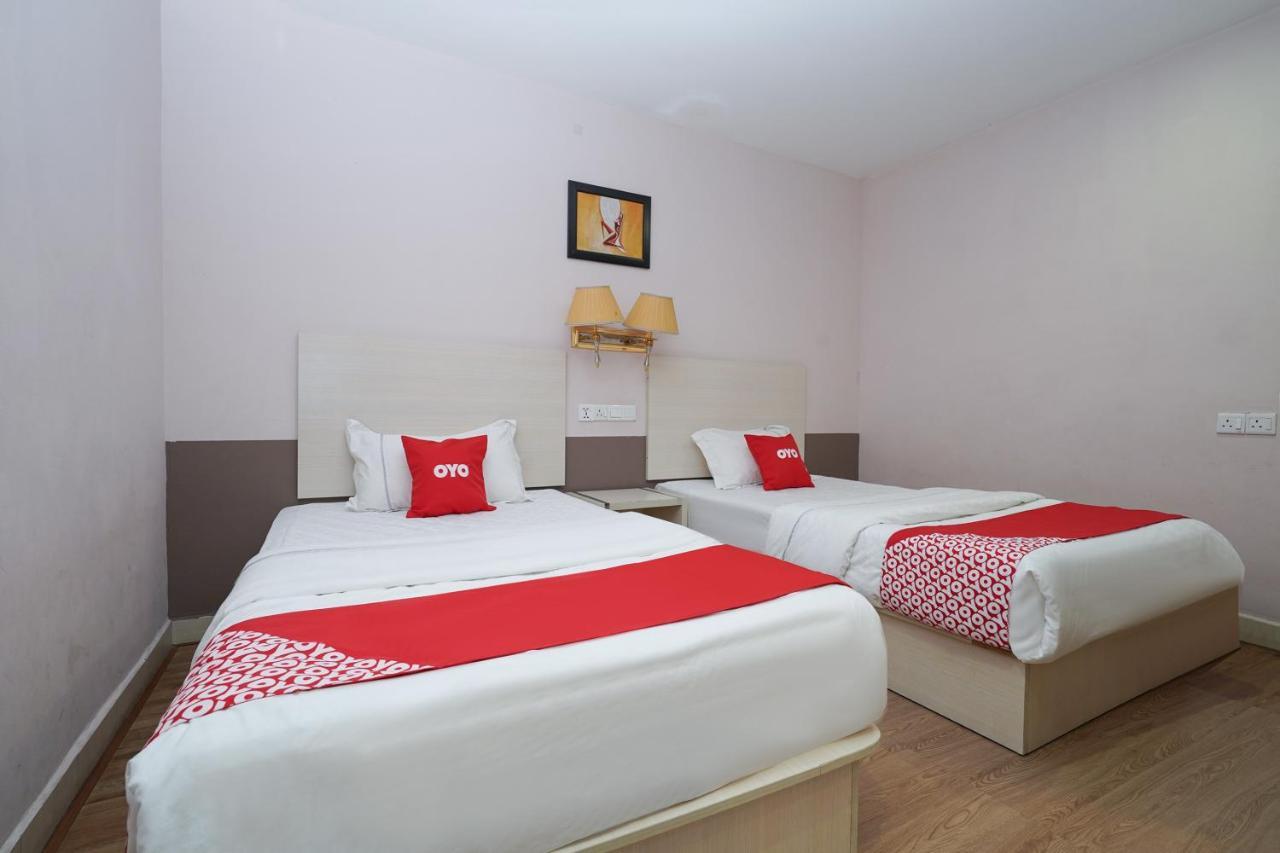 Capital O 89919 Hotel Hari Hari Куала Лумпур Екстериор снимка