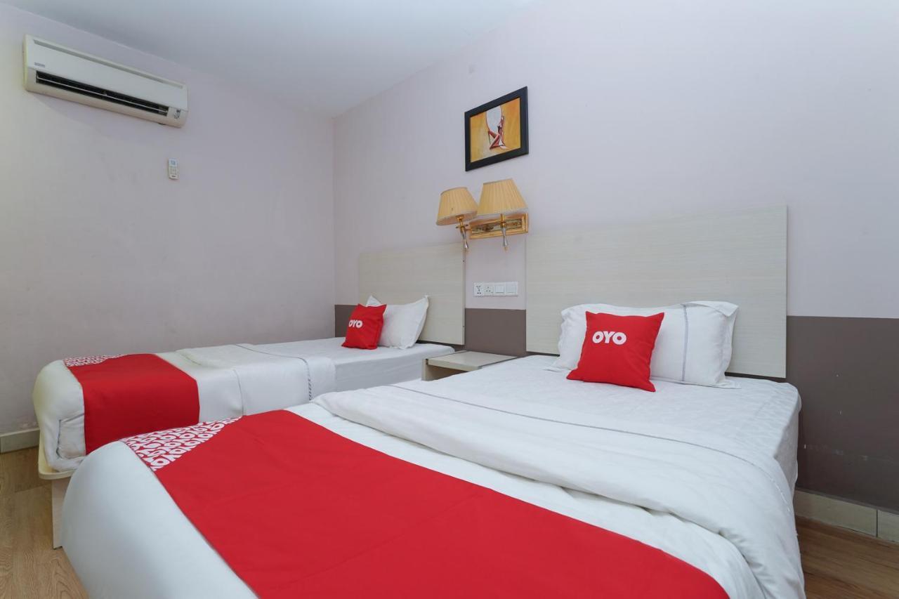 Capital O 89919 Hotel Hari Hari Куала Лумпур Екстериор снимка